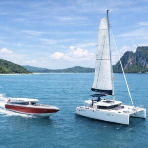 Private Luxury Catamaran Yacht or Speed Boat